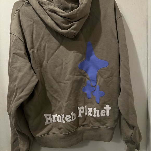 BROKEN PLANET HOODIE - Picture 4 of 4
